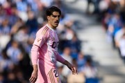 3-3爆冷平局！西甲垫底球队力挫第8名，31岁曼联旧将关键救主