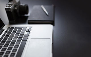 英超巅峰战：10打11仍领先，11.4亿豪门三连胜梦碎，结局令人唏嘘